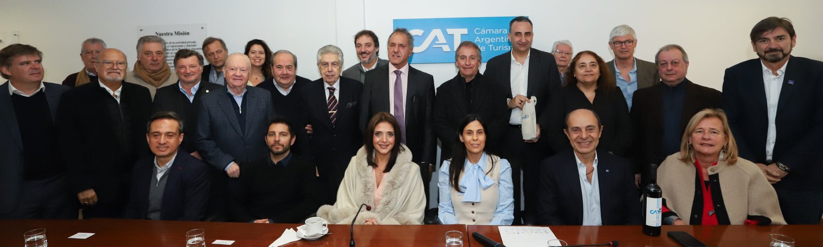 Encuentro con la prensa en el marco de los 60 años de CAT (1)